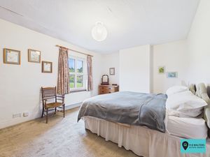 Bedroom- click for photo gallery
